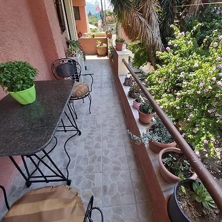 Eugenia Apartment *